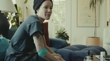 Halsey em vídeo - Reprodução/Instagram