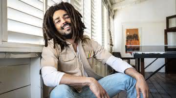 Kingsley Ben-Adir como Bob Marley - Divulgação/Paramount Pictures