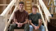 Daniel Diemer e Walker Scobell em "Percy Jackson e os Olimpianos" - Divulgação/Disney+