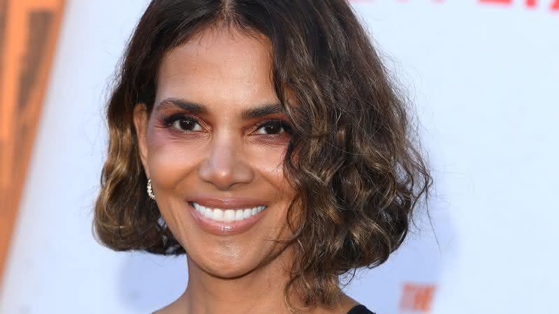 Halle Berry diz que já quebrou 10 ossos gravando cenas de ação - Steve Granitz/FilmMagic