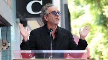 Tim Burton ganha estrela na Calçada da Fama de Hollywood - Eric Charbonneau/Warner Bros. via Getty Images