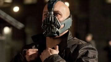 Tom Hardy como Bane - Divulgação/Warner Bros.