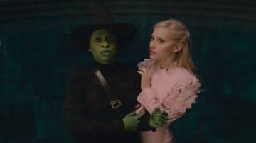 Mattel erra e coloca link para site adulto em caixas de bonecas infantis de Wicked - Divulgação/Universal Pictures