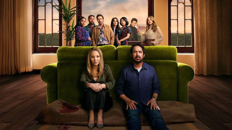 Pôster de Quem Vê Casa... - Divulgação/Netflix