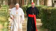Onde assistir a Dois Papas, que traz encontro entre Bento XVI e Francisco? - Divulgação/Netflix