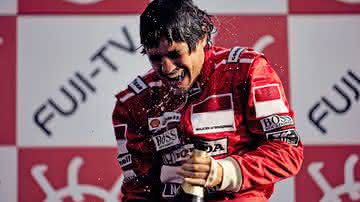 Senna vence prêmio de série na 12ª edição dos Prêmios Platino - Crédito: Alan Roskyn/Netflix