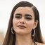 Em português, Barbie Ferreira convida fãs brasileiros para assistirem ao seu novo filme
