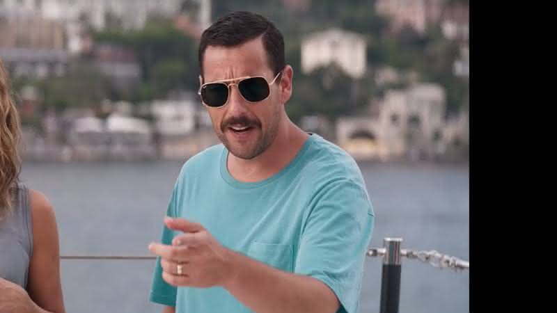 Adam Sandler no filme Mistério no Mediterrâneo, da Netflix - Netflix