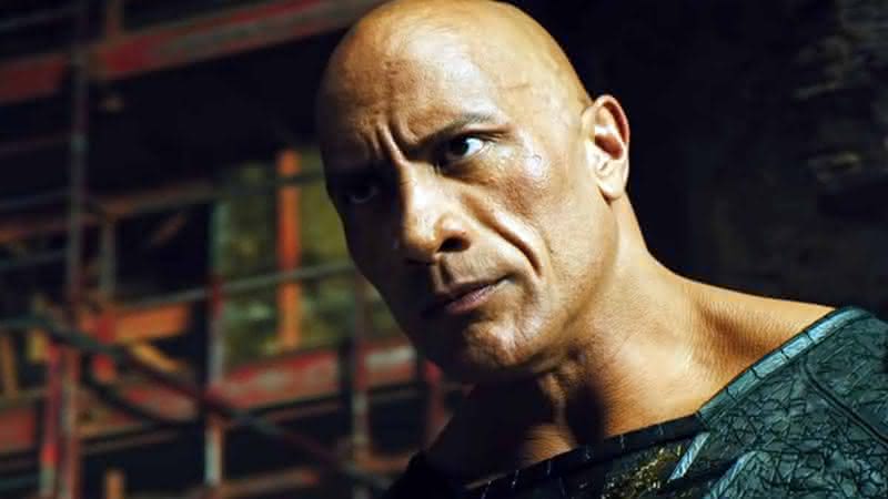 "Adão Negro": Dwayne Johnson se compara ao personagem da DC com nova foto dos bastidores - Divulgação/Warner Bros