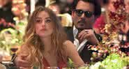 Amber Heard e Johnny Depp durante evento na Califórnia, em 2016, quando ainda estavam juntos - Jason Merritt Term/Getty Images