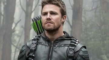 Stephen Amell é o protagonista de Arrow - CW