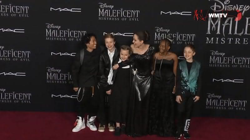 Angelina com os filhos na estreia de Malévola 2.  Crédito: Reprodução/Instagram - Reprodução/YouTube