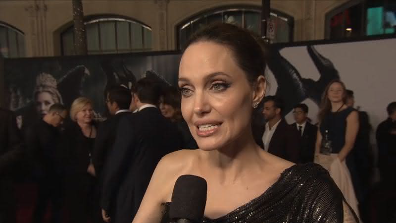 Angelina Jolie durante a première de Malévola 2 - Reprodução/YouTube