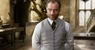 "Animais Fantásticos 3": Jude Law manda recado para os fãs e anuncia novo trailer para esta semana - Divulgação/Warner Bros.