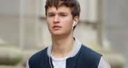 Ansel Elgort irá contracenar com Ken Watanabe na série - (Divulgação/Sony Pictures)