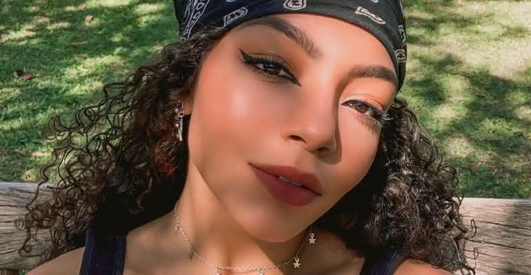 Any Gabrielly é brasileira e faz parte do supergrupo Now United - Instagram