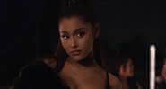 Ariana Grande no clipe de break up with your girlfriend, i'm bored - YouTube