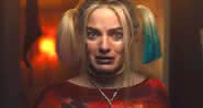 Margot Robbie em cena de Aves de Rapina: Arlequina e Sua Emancipação Fantabulosa - Warner Bros./DC Films