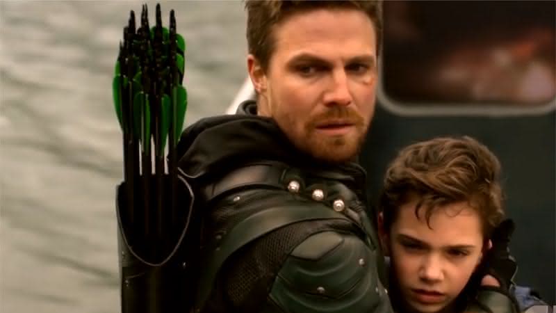 Arrow está na última temporada - Reprodução/YouTube