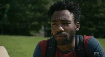 Donald Glover na série Atlanta - FX