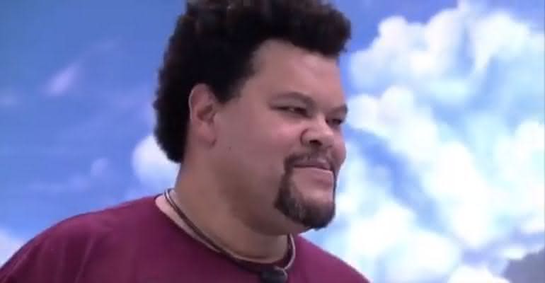 Babu Santana anima sisters após formação de último paredão no Big Brother Brasil 20 - Reprodução/Globoplay