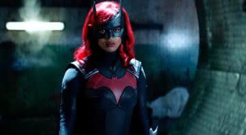 "Batwoman" ganha trailer da 3ª temporada que sugere a volta do Chapeleiro Maluco; assista - Divulgação/CW