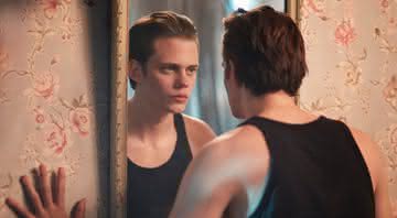Bill Skarsgård será protagonista do reboot de "O Corvo" - Divulgação/Netflix