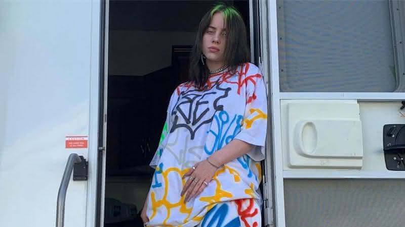 Billie Eilish aconselha fãs a pararem de defendê-la na internet - Instagram