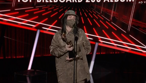 Billie Eilish no "Billboard Music Awards" - Reprodução/NBC