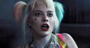 Margot Robbie como Arlequina em Aves de Rapina - YouTube/Warner Bros.