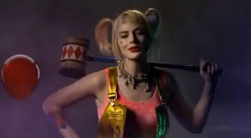 Margot Robbie como Arlequina - Reprodução/YouTube