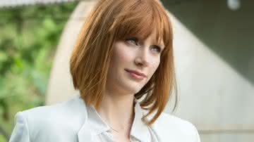 Bryce Dallas Howard é a estrela da trilogia "Jurassic World" - Divulgação/Warner Bros.