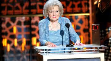 Betty White venceu cinco Emmys ao longo da carreira - Joe Scarnici/Getty Images