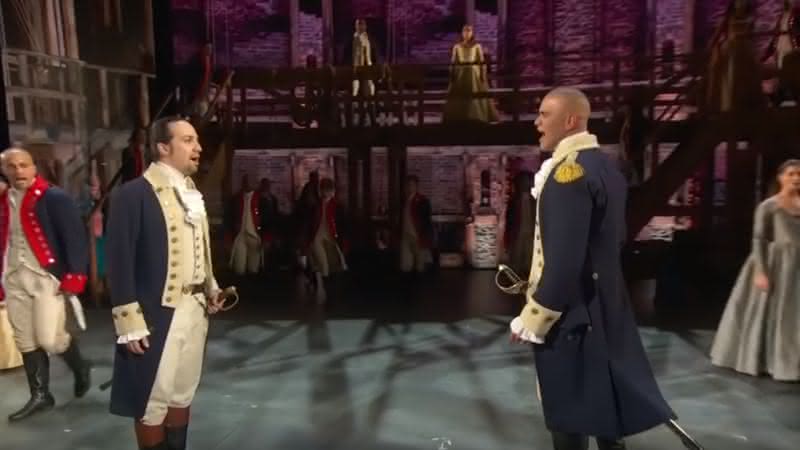 Cena do musical Hamilton - YouTube