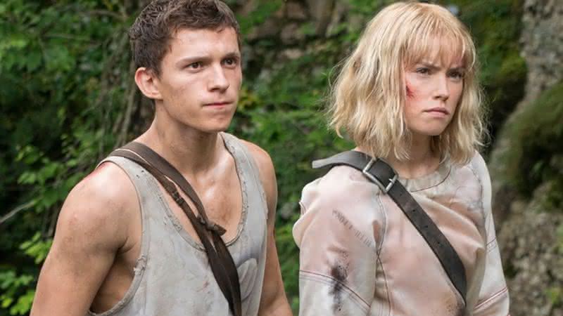 Tom Holland e Daisy Ridley em Chaos Walking - LionsGate