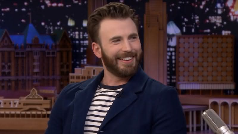 Chris Evans em entrevista ao apresentador Jimmy Fallon - Reprodução/YouTube