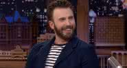 Chris Evans em entrevista ao apresentador Jimmy Fallon - Reprodução/YouTube