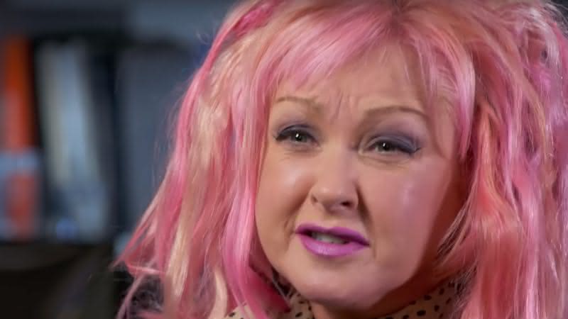 Cyndi Lauper promoverá um show beneficente em dezembro - Reprodução/Youtube