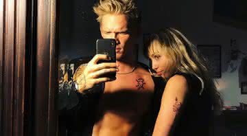 Cody Simpson com Miley Cyrus - Reprodução/Instagram