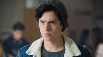 Cole Sprouse em Riverdale - CW