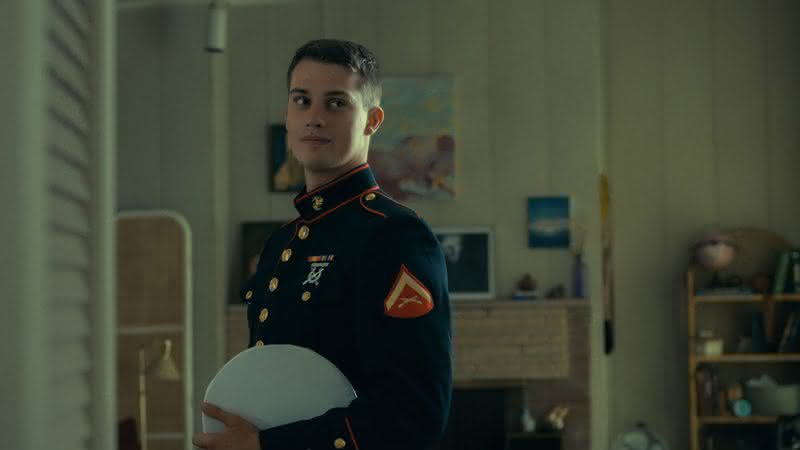 "Continência ao Amor": Nicholas Galitzine mostra bastidores ao lado de Sofia Carson - Divulgação/Netflix