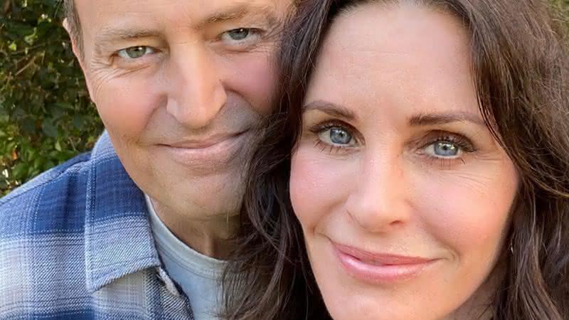 Matthew Perry e Courteney Cox em clique na rede social - Instagram