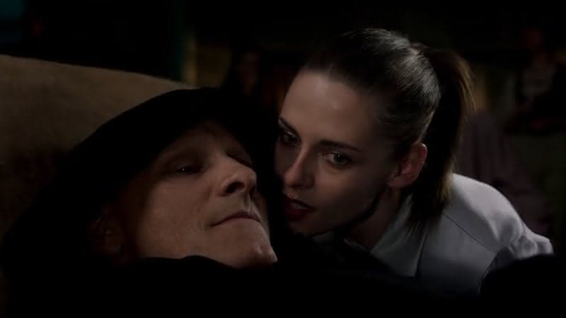 Viggo Mortensen e Kristen Stewart em “Crimes of the Future” - Divulgação/Neon