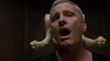 "Crimes of the Future", terror de David Cronenberg, ganha trailer proibido para menores - Divulgação/NEON