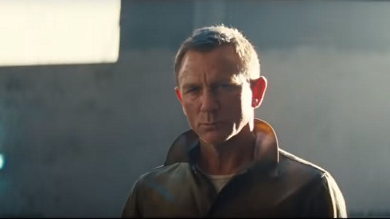 James Bond no primeiro teaser de 007 - Sem Tempo Para Morrer - YouTube