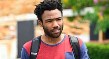 Donald Glover em cena de "Atlanta" - Divulgação/FX