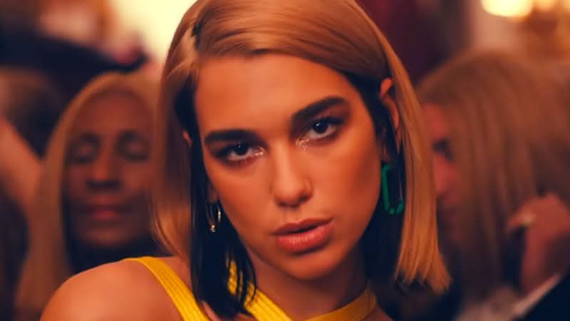 Dua Lipa em novo clipe - Reprodução/YouTube