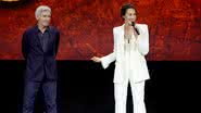 Phoebe Waller-Bridge e Harrison Ford durante o painel de "Indiana Jones 5" na D23 - Jesse Grant/Getty Images for Disney