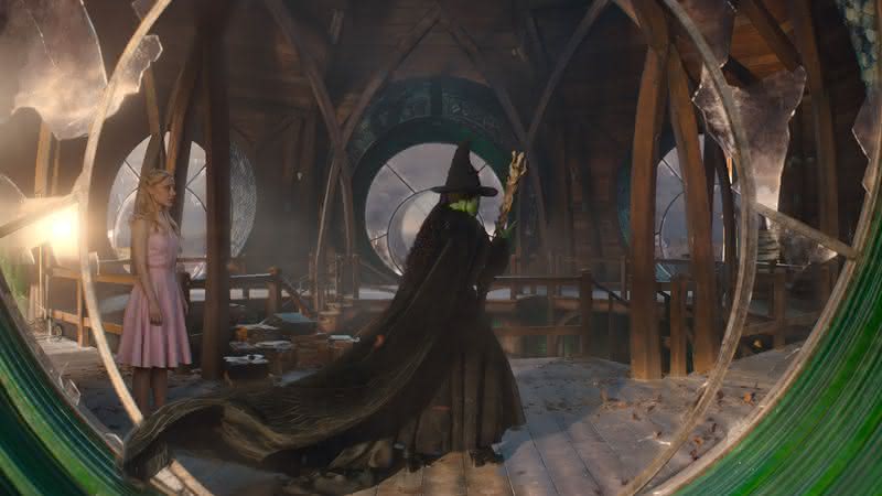 Elphaba desafia a gravidade em trailer oficial de "Wicked" (Foto: Divulgação/Universal Pictures)