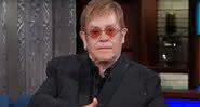 Elton John em talk show estadunidense - YouTube